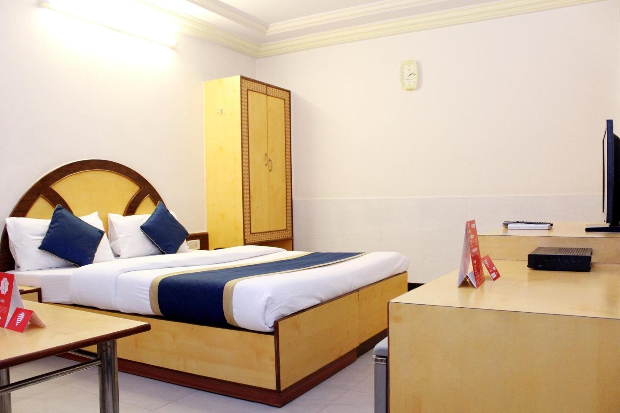 Oyo Hotel Ganga Sagar Near Sri Someshwara Swami Temple Bangalore Eksteriør billede